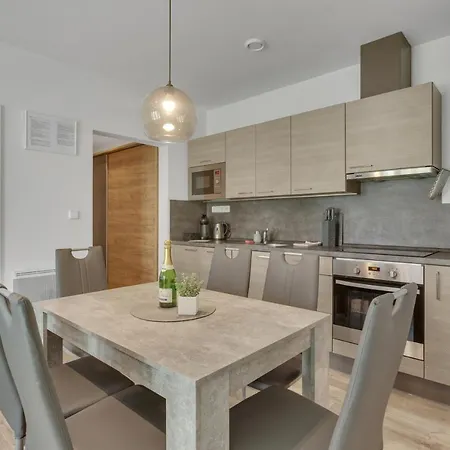 Family Klinovec דירה